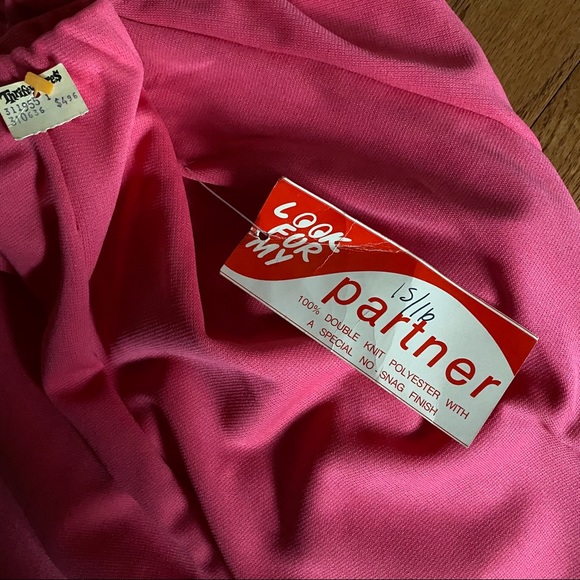1970s/80s VINTAGE DEADSTOCK PINK FUCHSIA PANTS - Picture 2 of 6